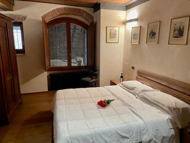 Osteria Del Borgo B&B Montepulciano Stazione Exterior foto