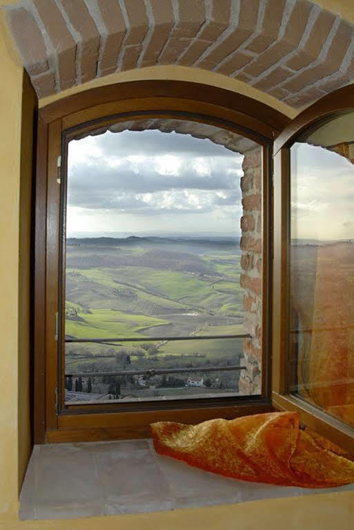 Osteria Del Borgo B&B Montepulciano Stazione Exterior foto
