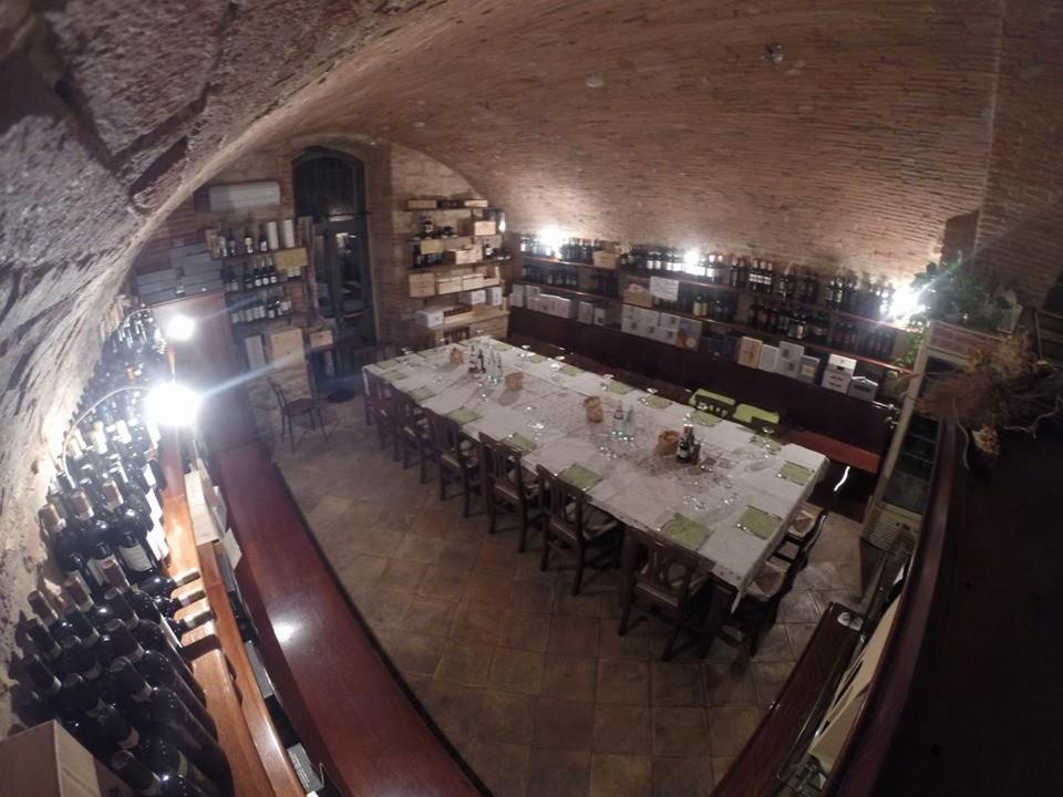 Osteria Del Borgo B&B Montepulciano Stazione Exterior foto